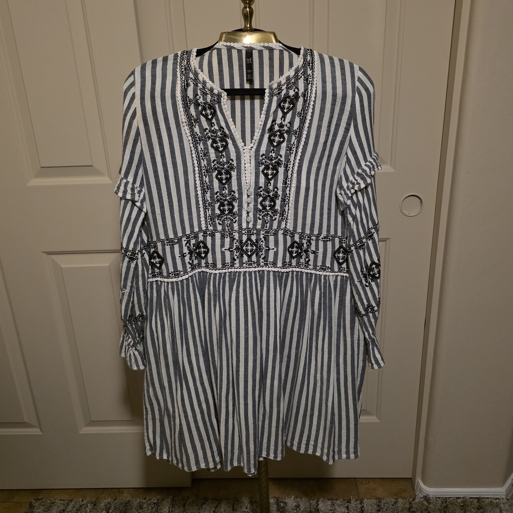 Zara Striped Embroidered V-Neck Women’s Dress - Gray & White